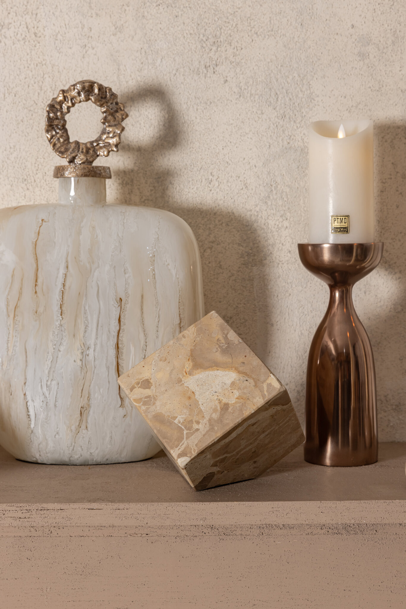 Liby Beige kubusbeeld Medium - Afbeelding 3